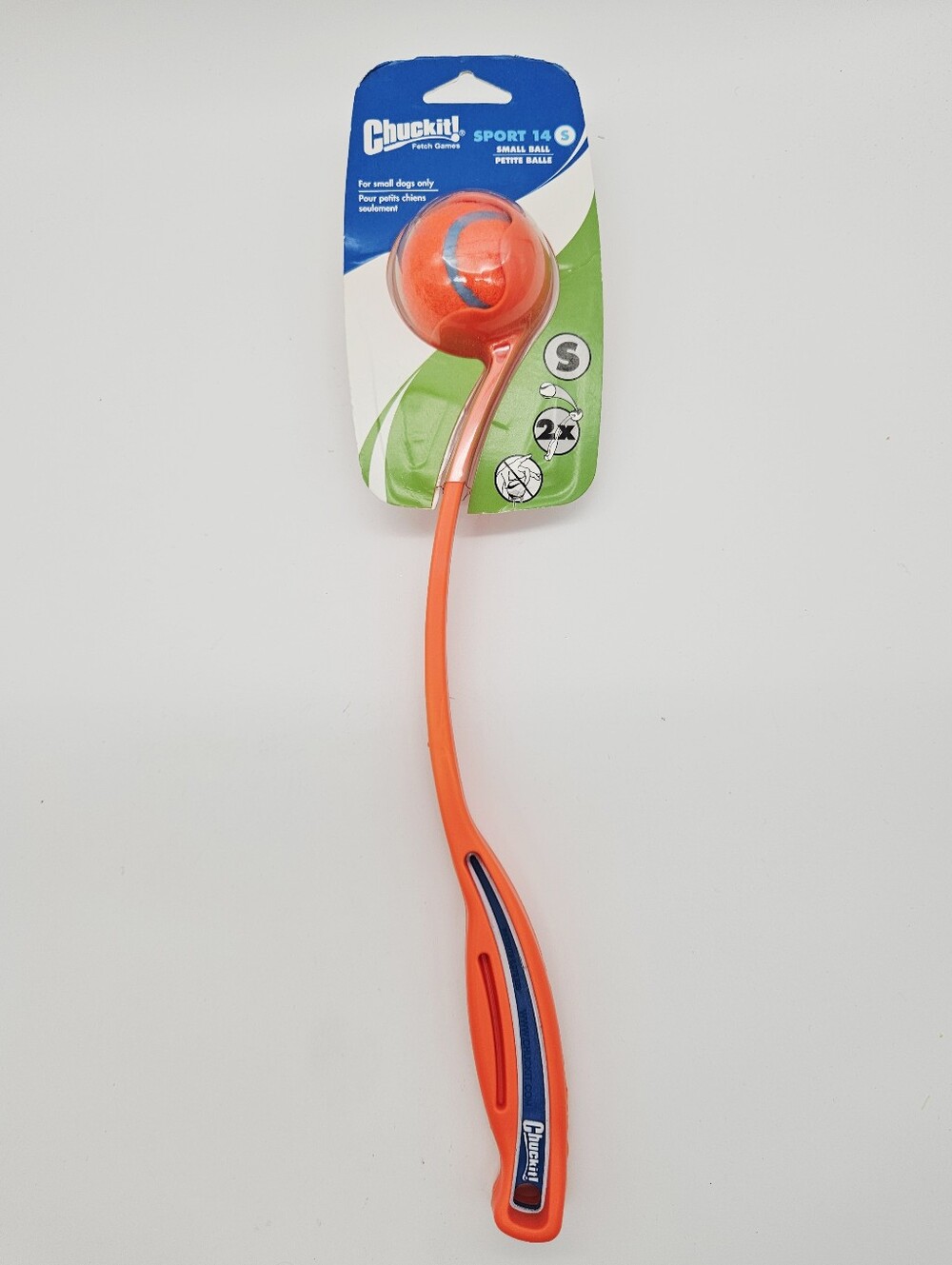 CHUCKIT! | small ball dog throwing fetch toy